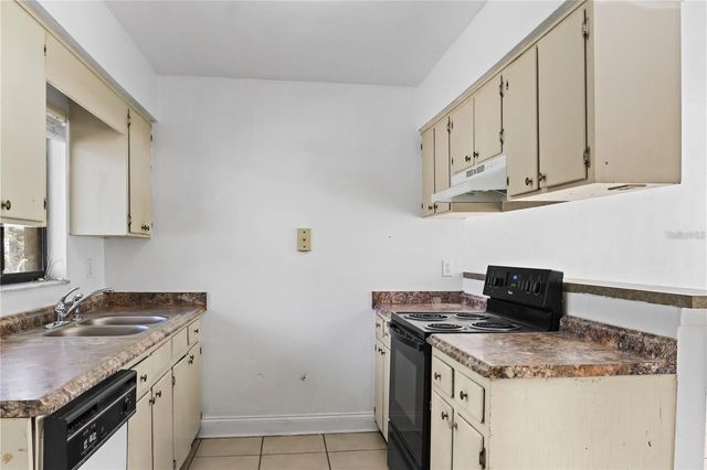 713 SW 69TH STREET, Gainesville, FL 32607