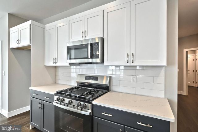 106 MADISON DR, Mechanicsburg, PA 17055