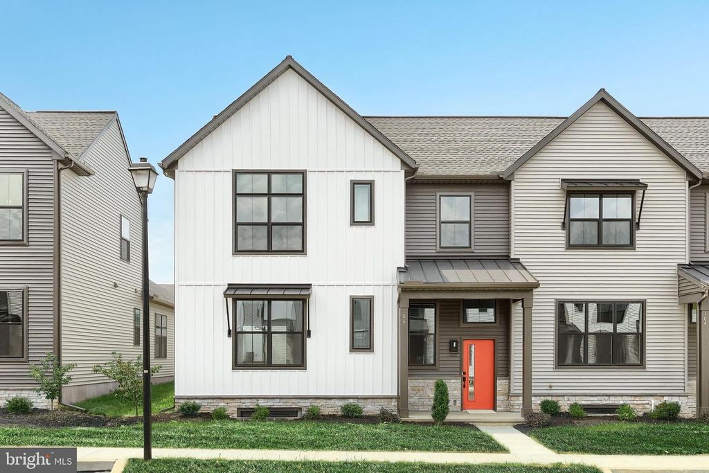 106 MADISON DR, Mechanicsburg, PA 17055