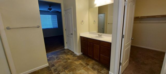 935 Mono St, Manteca, CA 95337