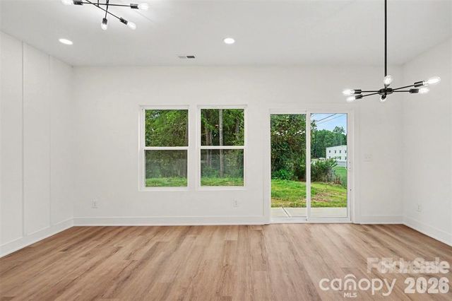 7523 Lawyers Road, Charlotte, NC 28227