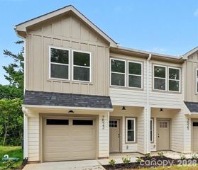 7523 Lawyers Road, Charlotte, NC 28227