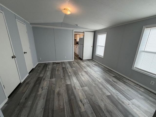 37 Burnett Street, Williamsburg, KY 40769