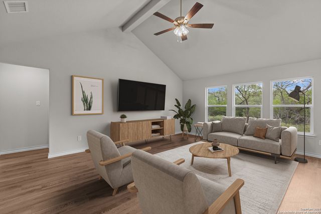 117 Sylas Hayes Loop, Pleasanton, TX 78064