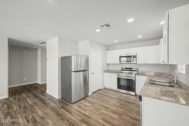 1043 S 9TH Place, Coolidge, AZ 85128