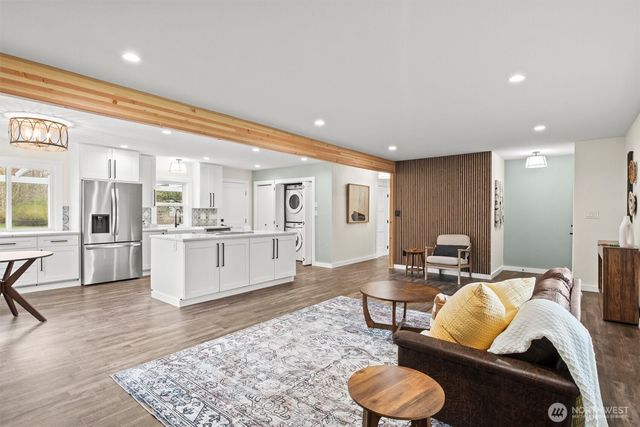 3984 Bancroft Road, Bellingham, WA 98225