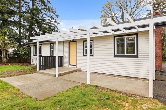 3984 Bancroft Road, Bellingham, WA 98225