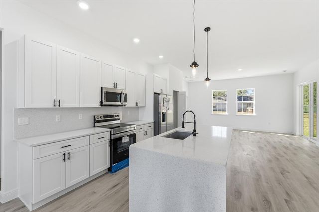 16218 SW 27TH TERRACE ROAD, Ocala, FL 34473