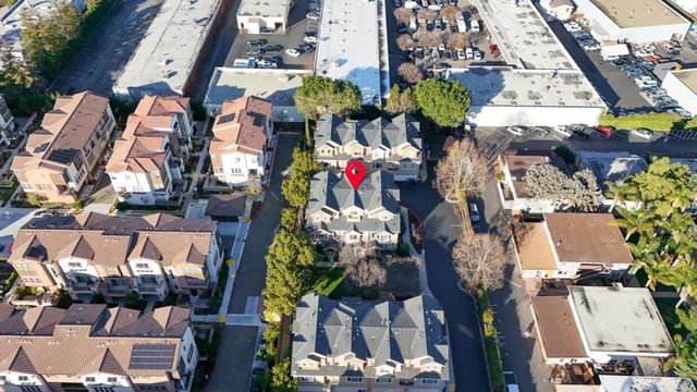 2219 Woodberry Lane, Mountain View, CA 94043