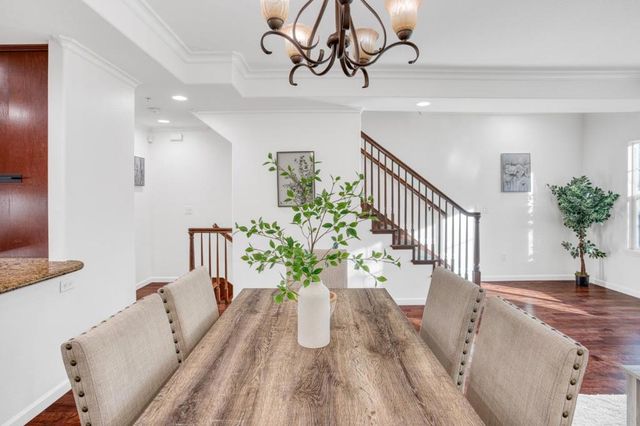 2219 Woodberry Lane, Mountain View, CA 94043