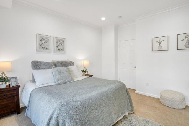 2219 Woodberry Lane, Mountain View, CA 94043