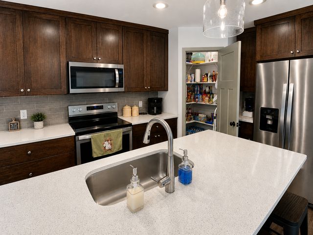 18880 Tyler Street NW, Elk River, MN 55330