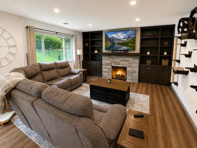 18880 Tyler Street NW, Elk River, MN 55330