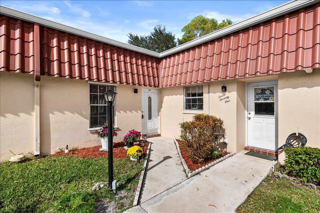 769 Nantucket Circle, Lake Worth, FL 33467