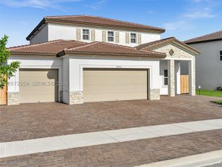 2832 SE 23rd Ave, Homestead, FL 33035
