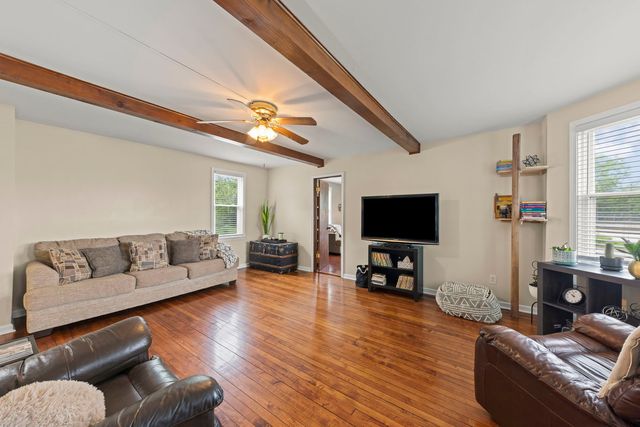 17811 Harwood Avenue, Homewood, IL 60430