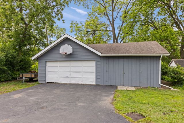 17811 Harwood Avenue, Homewood, IL 60430
