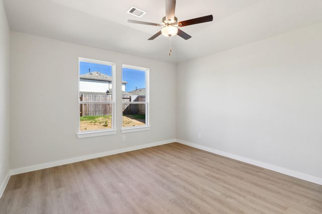 510 Tejas Village Parkway, Beasley, TX 77417