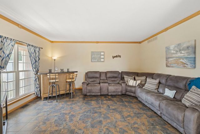 16260 W Mohawk Court, Lockport, IL 60441