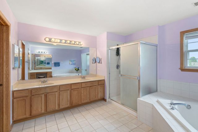 16260 W Mohawk Court, Lockport, IL 60441
