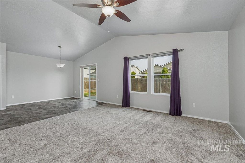 11742 Wilmington St, Caldwell, ID 83605 photo 5