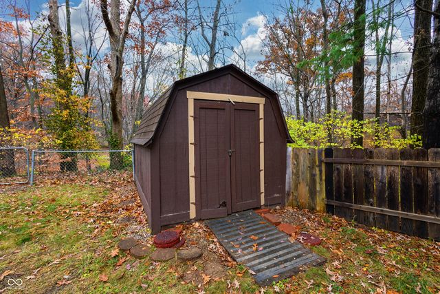 7942 Continental Drive, Mooresville, IN 46158