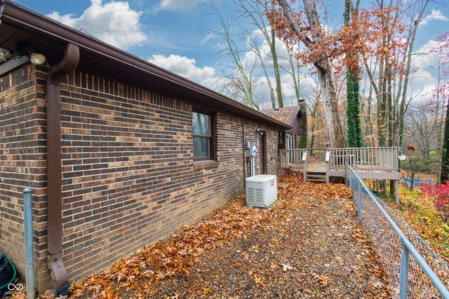 7942 Continental Drive, Mooresville, IN 46158