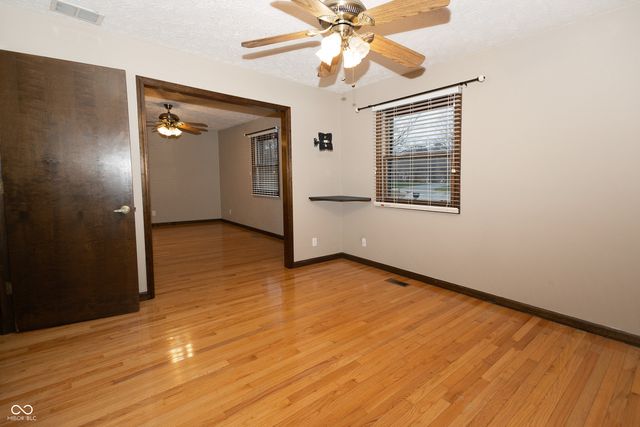 7942 Continental Drive, Mooresville, IN 46158