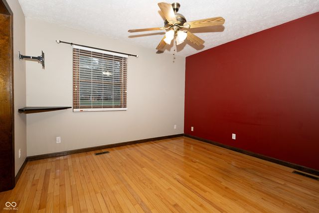 7942 Continental Drive, Mooresville, IN 46158