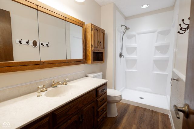 7942 Continental Drive, Mooresville, IN 46158