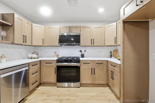 2439 E 67th Street, Tulsa, OK 74136