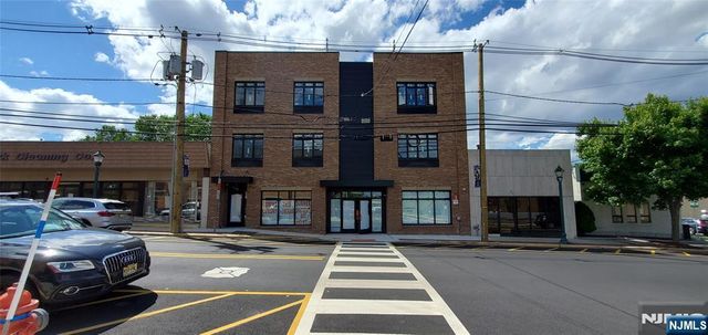 205 Stuyvesant Avenue 203, Lyndhurst, NJ 07071