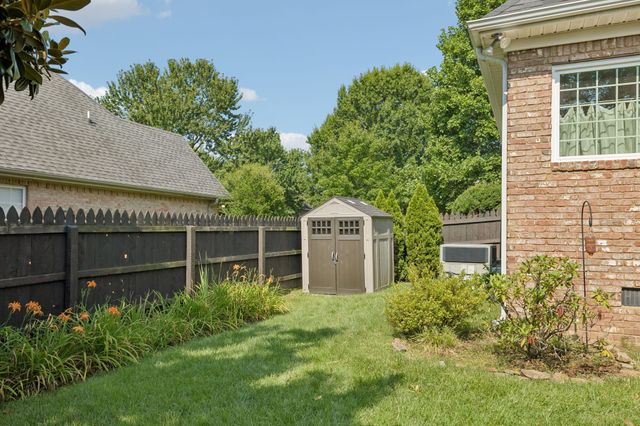 3016 Harrah Dr, Spring Hill, TN 37174