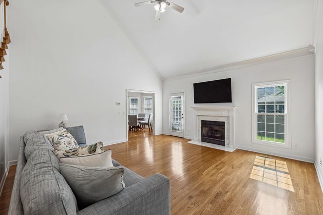 3016 Harrah Dr, Spring Hill, TN 37174