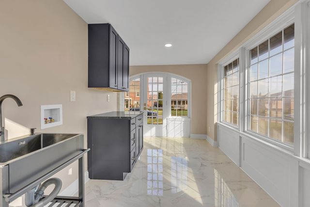 345 Lincoln Ave, Beaver, PA 15009