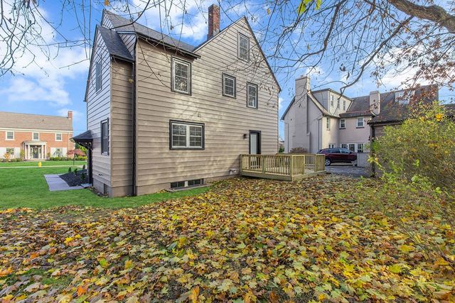 345 Lincoln Ave, Beaver, PA 15009