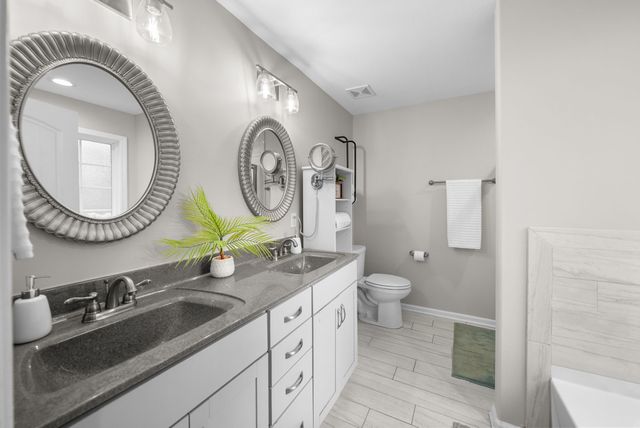 2685 Mockingbird Hill Road, Palmyra, TN 37142