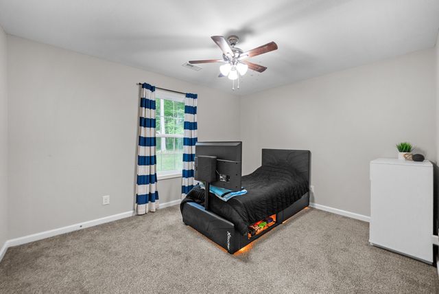 2685 Mockingbird Hill Road, Palmyra, TN 37142