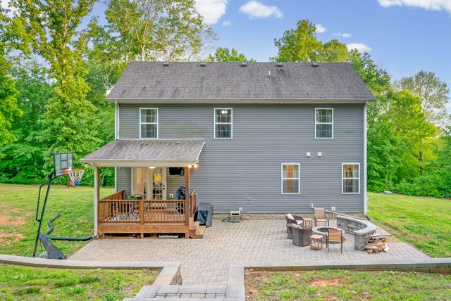 2685 Mockingbird Hill Road, Palmyra, TN 37142