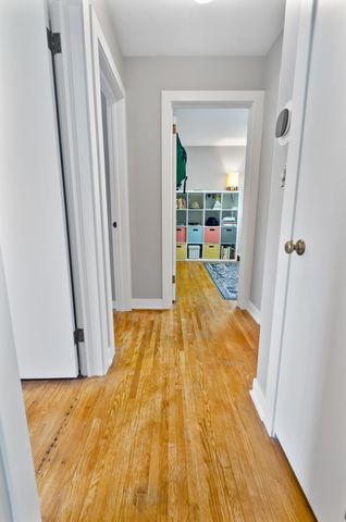 545 Frontenac Place, Saint Paul, MN 55104