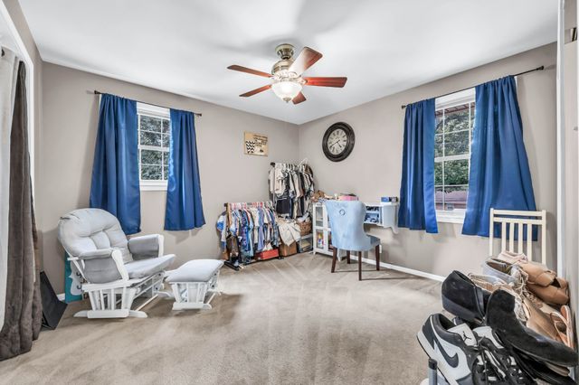 426 Seay Ct, Clarksville, TN 37043
