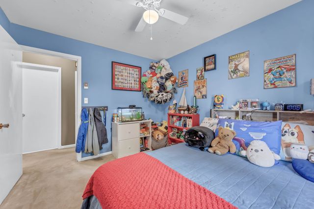 426 Seay Ct, Clarksville, TN 37043