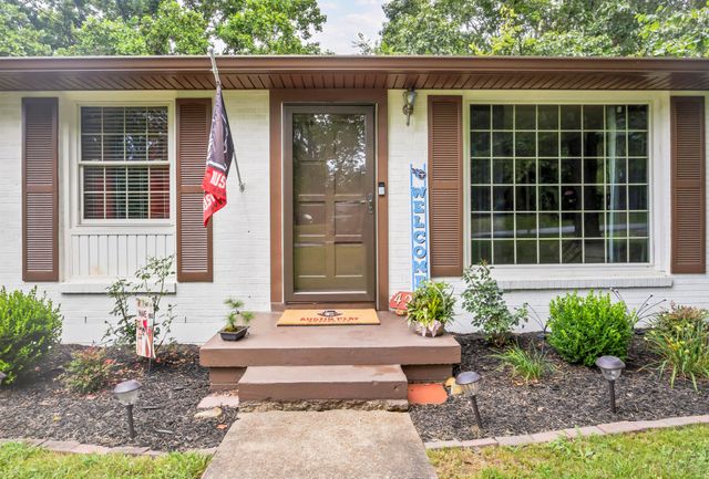 426 Seay Ct, Clarksville, TN 37043