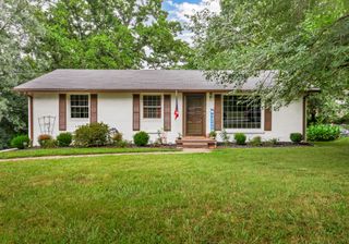 426 Seay Ct, Clarksville, TN 37043