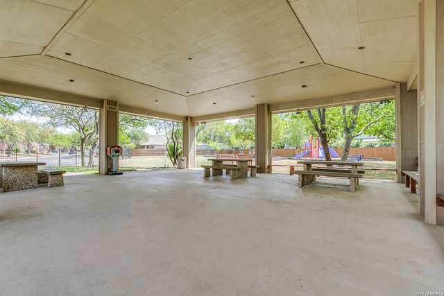 6365 Stable Farm, San Antonio, TX 78249