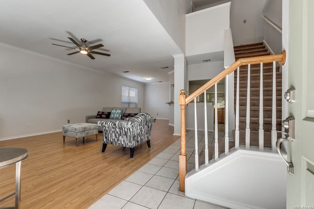 6365 Stable Farm, San Antonio, TX 78249