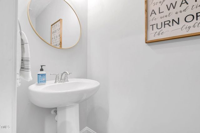 79 Buckhaven Court, Holly Springs, NC 27540