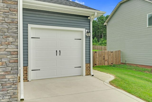 79 Buckhaven Court, Holly Springs, NC 27540