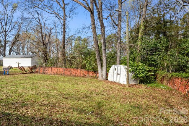 3200 Markland Drive, Charlotte, NC 28208