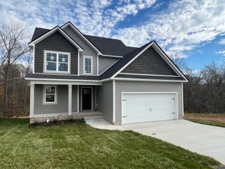 1256 Boulder Pass Rd, Clarksville, TN 37040